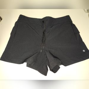 Apana Women's XL Athletic Shorts EUC